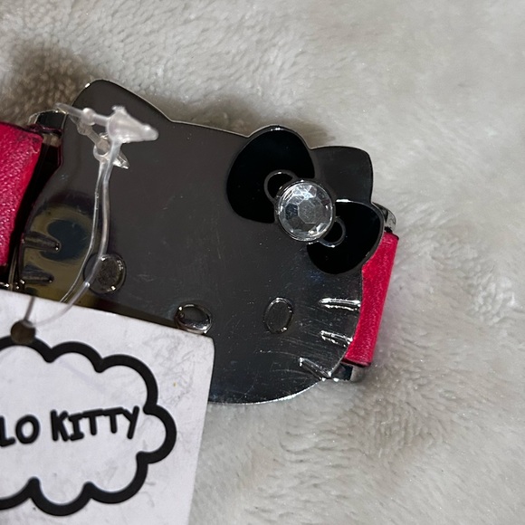 Hello Kitty 2012 NWT Pink Leather Silver Tone Bracelet 7.5 - Picture 5 of 8